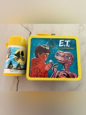 ET Extra-Terrestrial Yellow Vintage 1982 Kids Metal Lunchbox & Thermos Set EUC